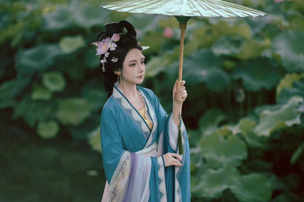 YiTuYu艺图语 Vol.10246 Ai Mo Li (27P)