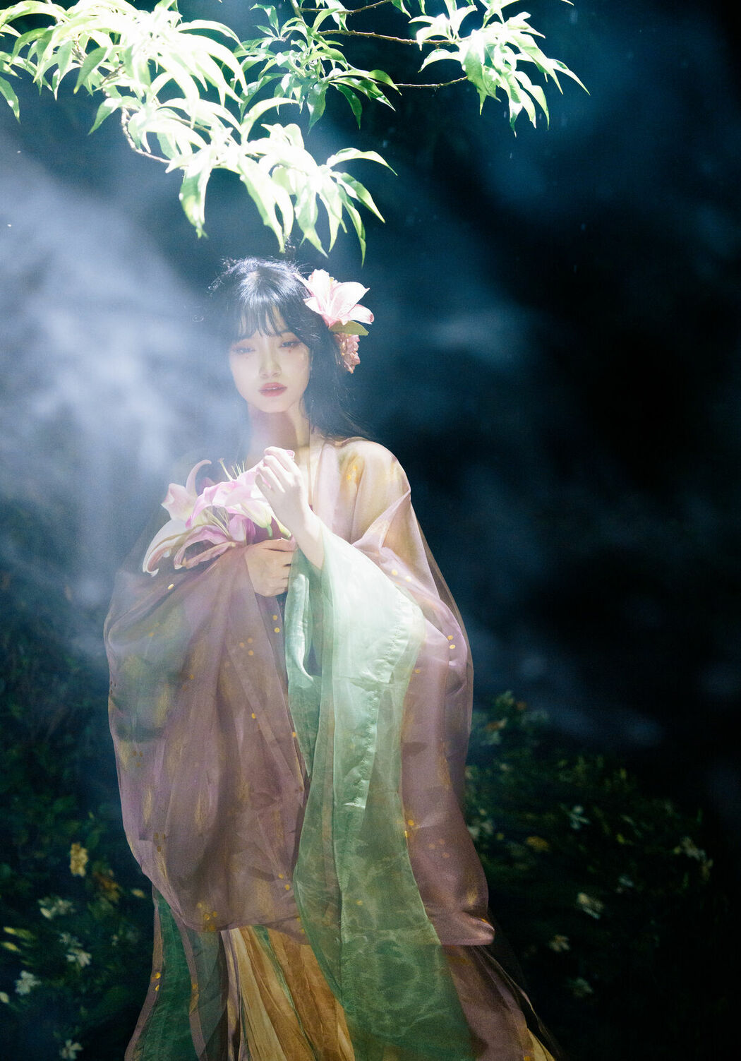 YiTuYu艺图语 Vol.10249 Tao Chi (17P)