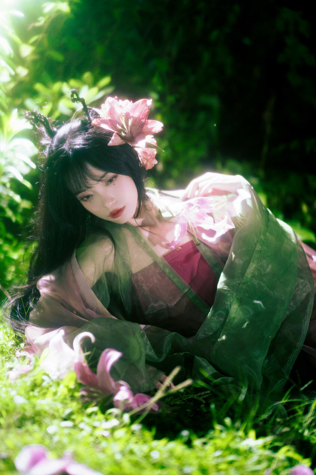 YiTuYu艺图语 Vol.10249 Tao Chi (17P)