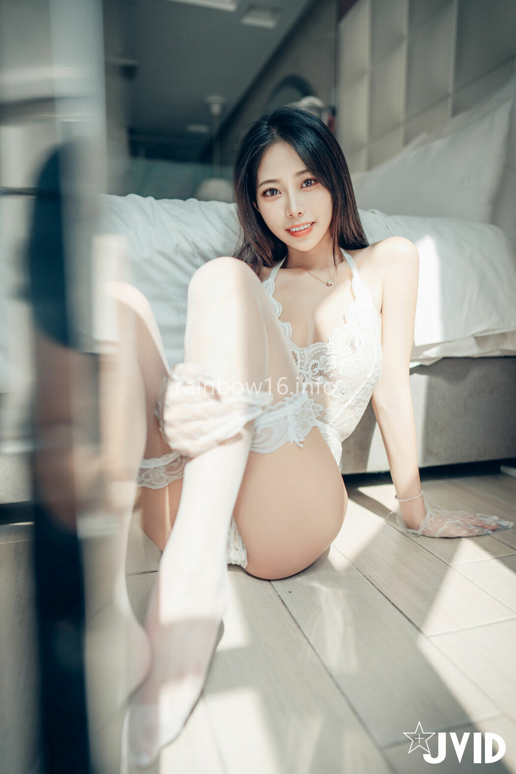 WenHsin 玟妡 – 勻稱美腿 玟妡 看見她就起秋的假日午後 白絲黑絲一次滿足 只想與她一起把房間弄得亂糟糟 Part01 (57P – 1V)