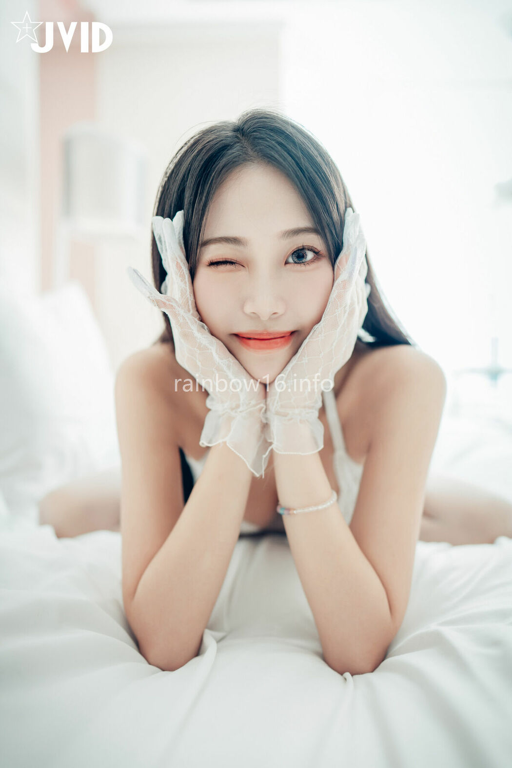 WenHsin 玟妡 – 勻稱美腿 玟妡 看見她就起秋的假日午後 白絲黑絲一次滿足 只想與她一起把房間弄得亂糟糟 Part01 (57P – 1V)