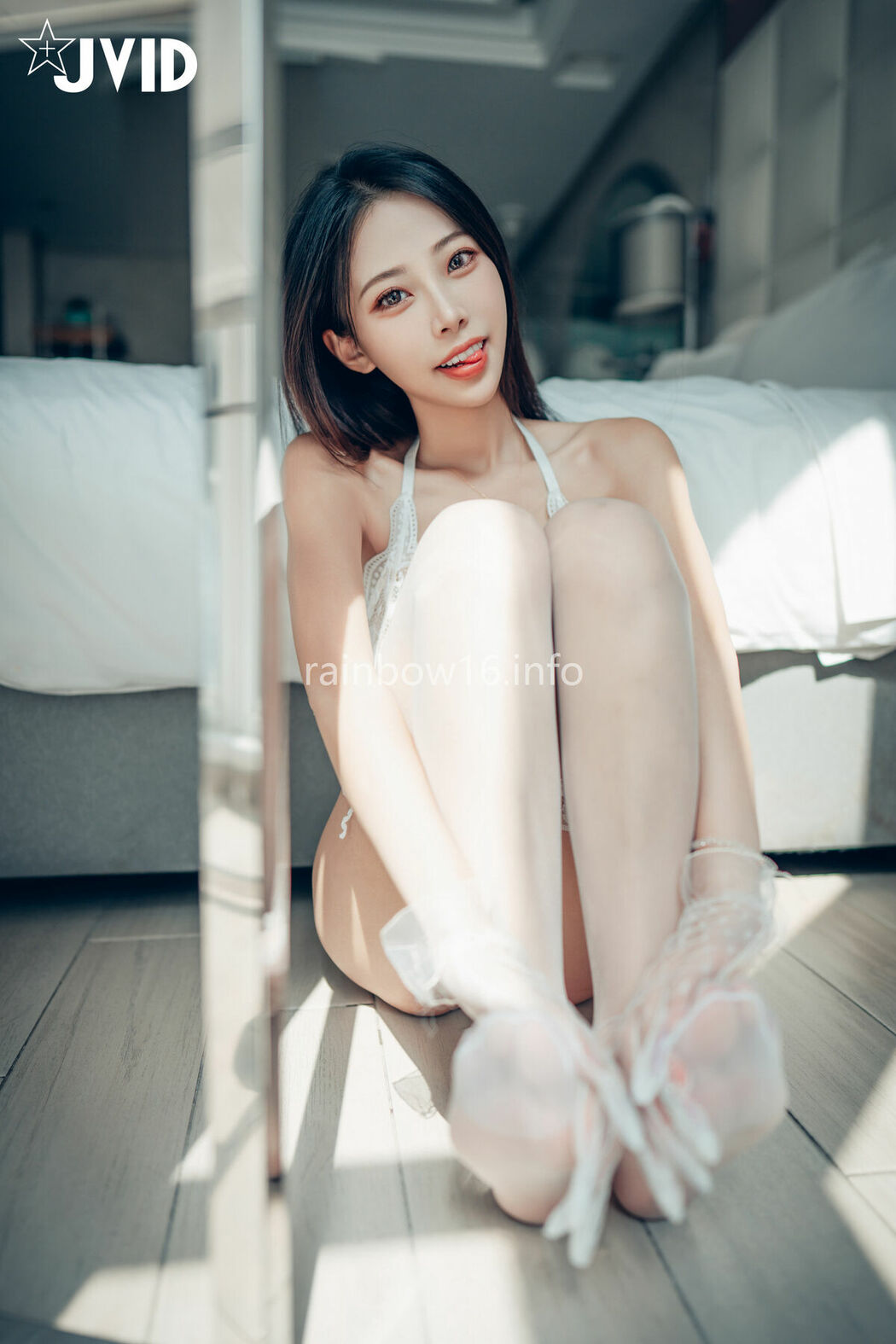WenHsin 玟妡 – 勻稱美腿 玟妡 看見她就起秋的假日午後 白絲黑絲一次滿足 只想與她一起把房間弄得亂糟糟 Part01 (57P – 1V)
