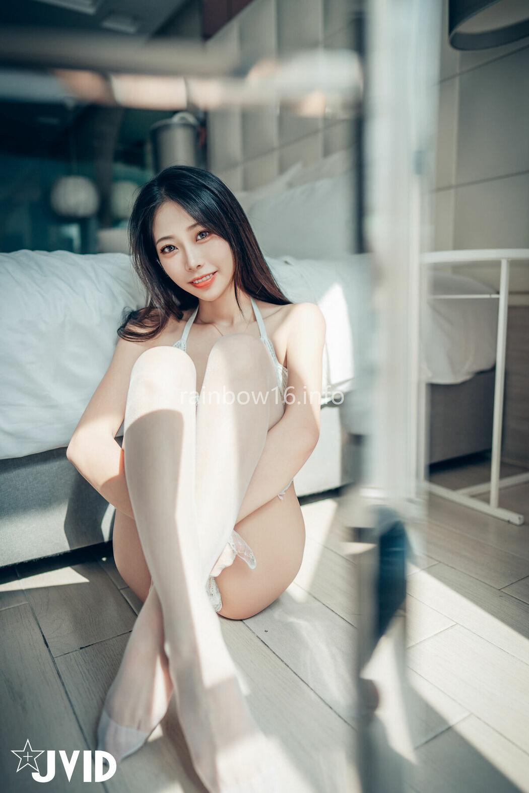WenHsin 玟妡 – 勻稱美腿 玟妡 看見她就起秋的假日午後 白絲黑絲一次滿足 只想與她一起把房間弄得亂糟糟 Part01 (57P – 1V)