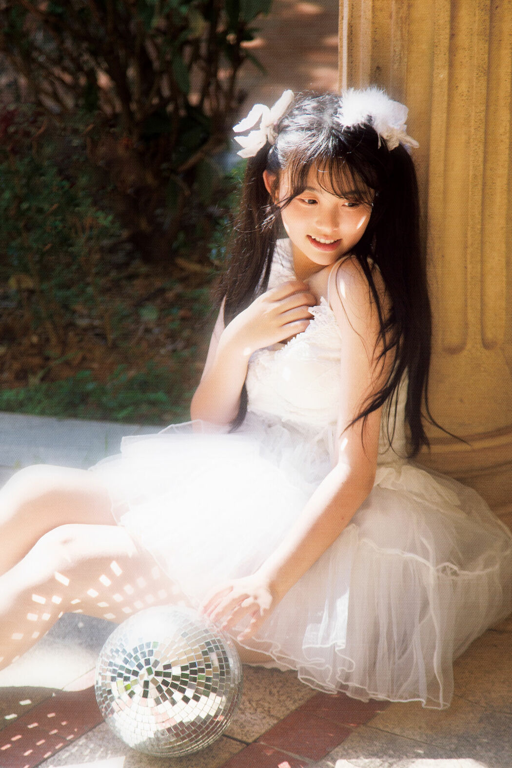 YiTuYu艺图语 Vol.10250 Jin Zou Ba (16P)