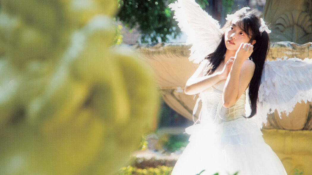 YiTuYu艺图语 Vol.10250 Jin Zou Ba (16P)