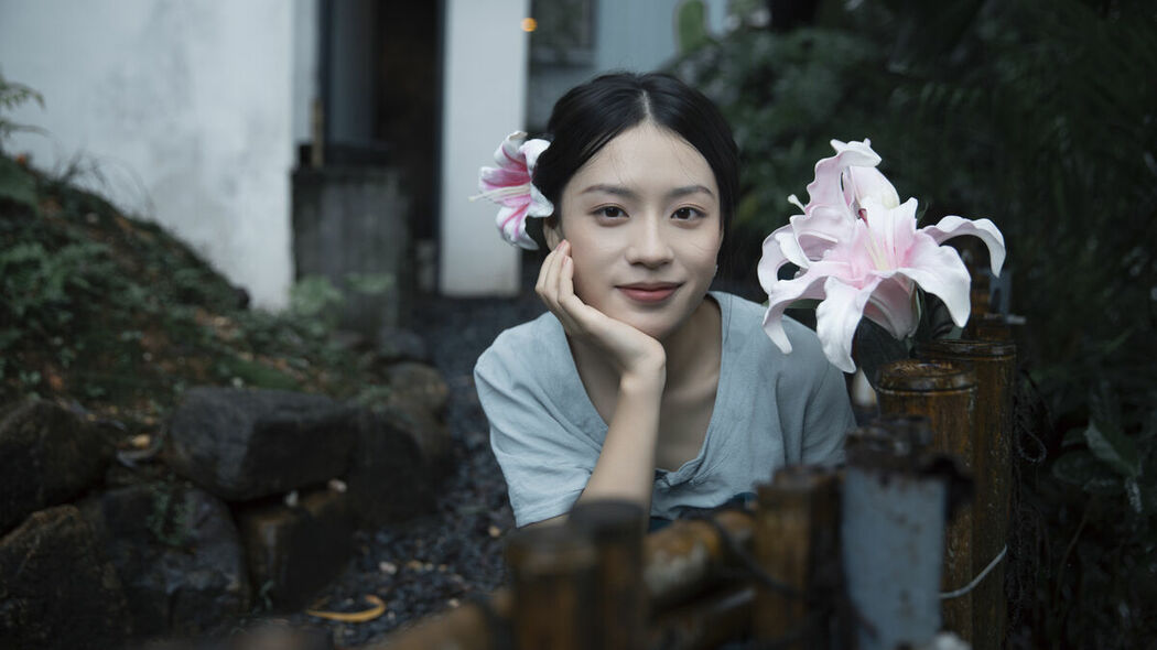 YiTuYu艺图语 Vol.10252 Bo He Xiao (30P)