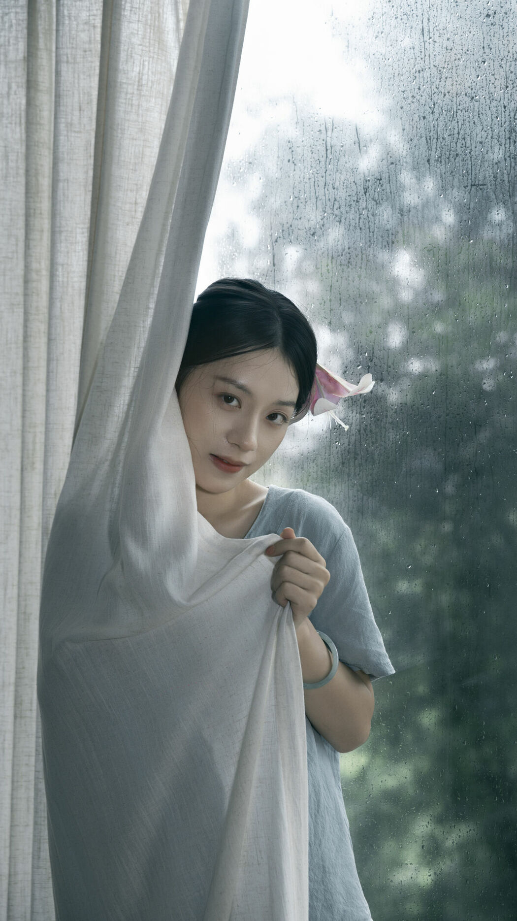 YiTuYu艺图语 Vol.10252 Bo He Xiao (30P)