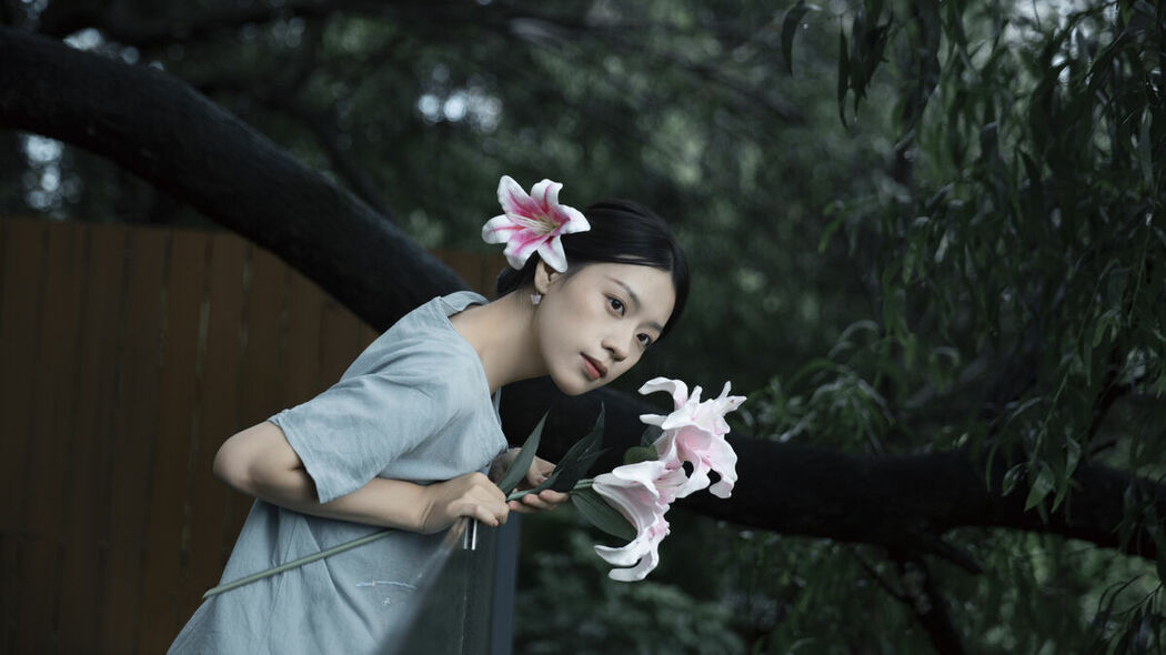 YiTuYu艺图语 Vol.10252 Bo He Xiao (30P)