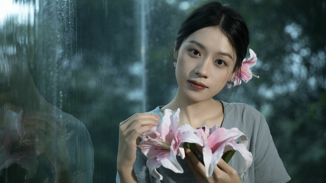 YiTuYu艺图语 Vol.10252 Bo He Xiao (30P)
