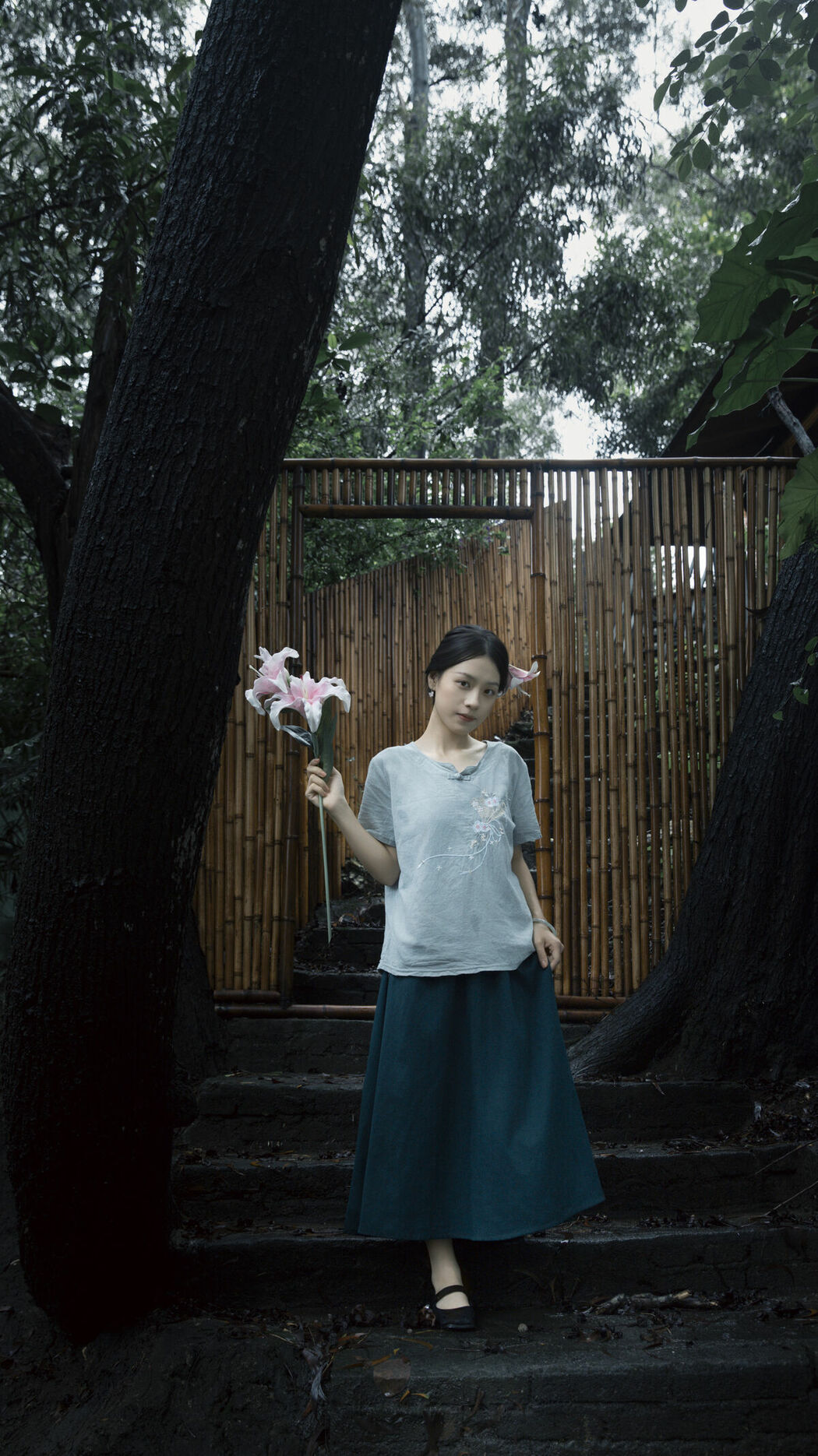 YiTuYu艺图语 Vol.10252 Bo He Xiao (30P)