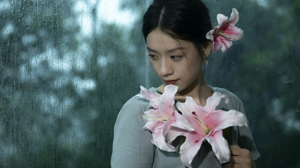 YiTuYu艺图语 Vol.10252 Bo He Xiao (30P)