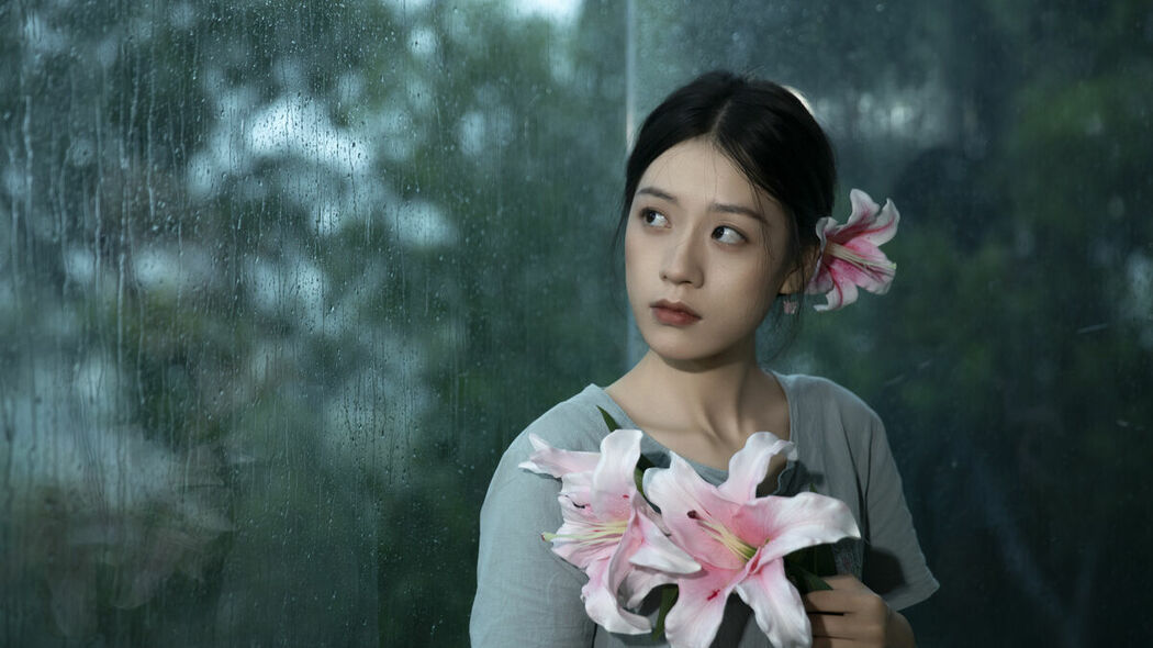 YiTuYu艺图语 Vol.10252 Bo He Xiao (30P)