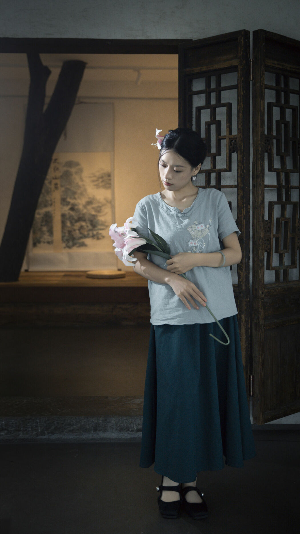 YiTuYu艺图语 Vol.10252 Bo He Xiao (30P)