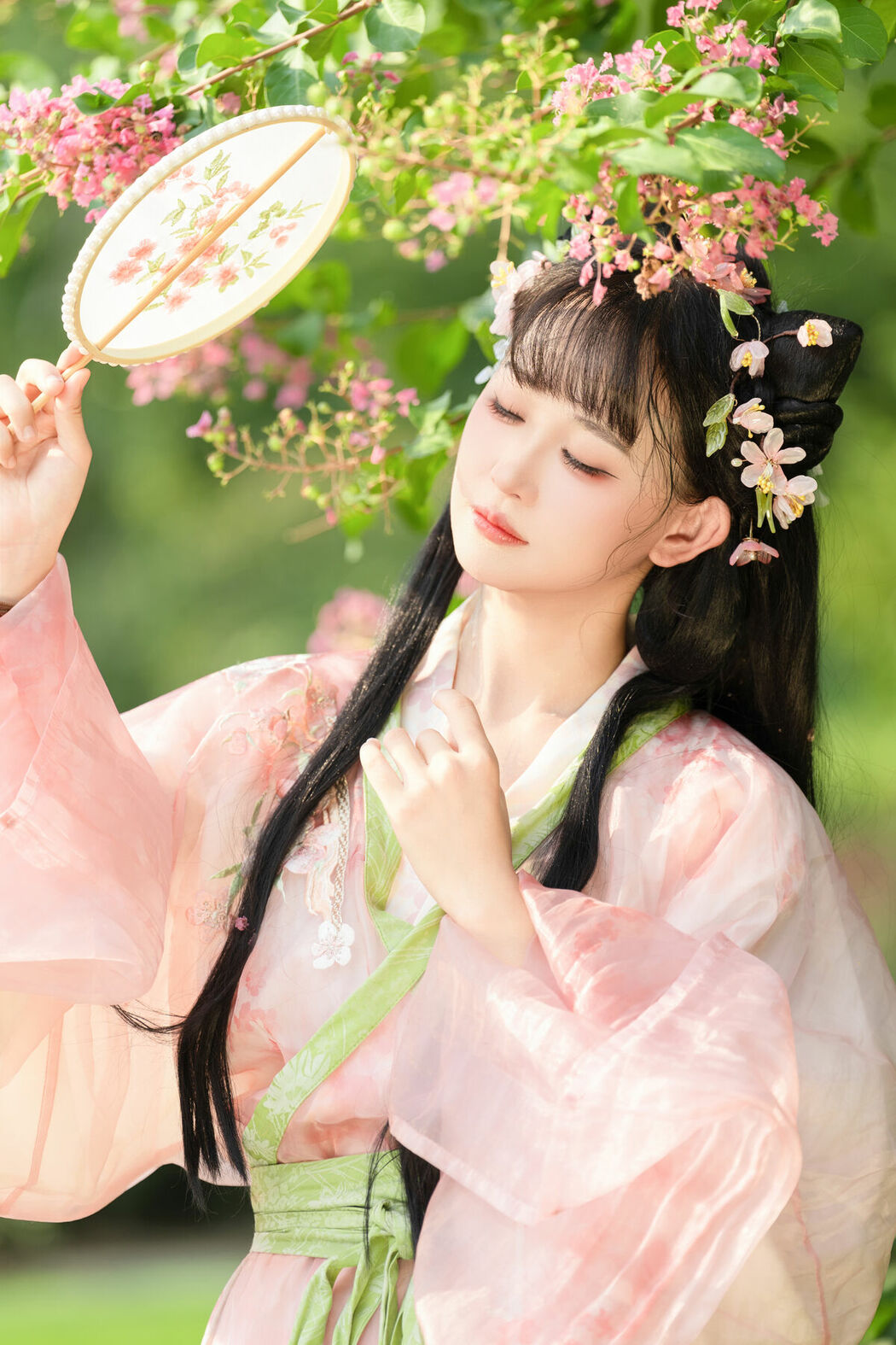 YiTuYu艺图语 Vol.10254 Jiao Yi Zhi Sui Sui (58P)
