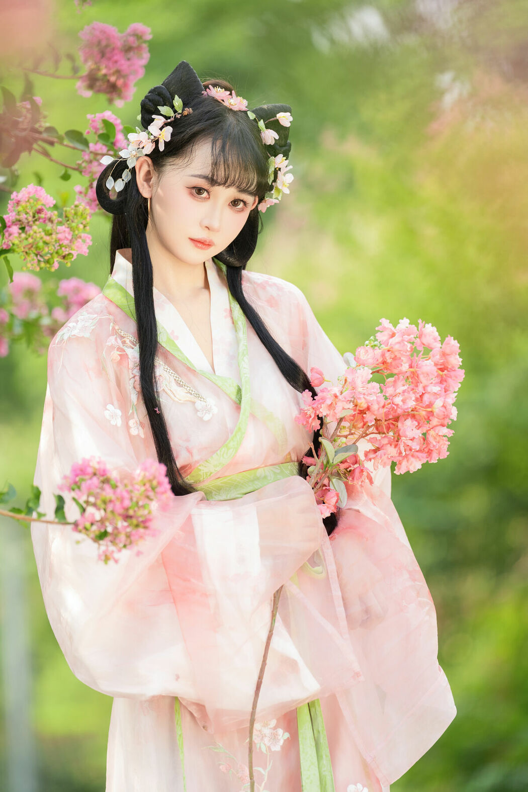 YiTuYu艺图语 Vol.10254 Jiao Yi Zhi Sui Sui (58P)