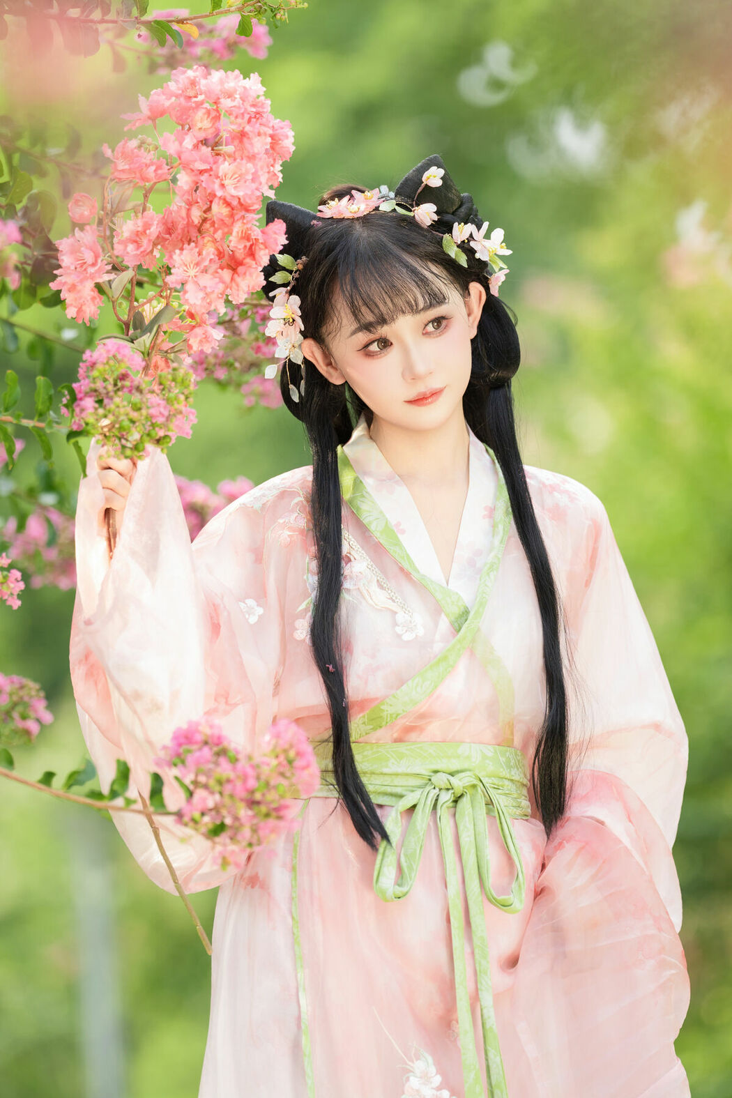 YiTuYu艺图语 Vol.10254 Jiao Yi Zhi Sui Sui (58P)