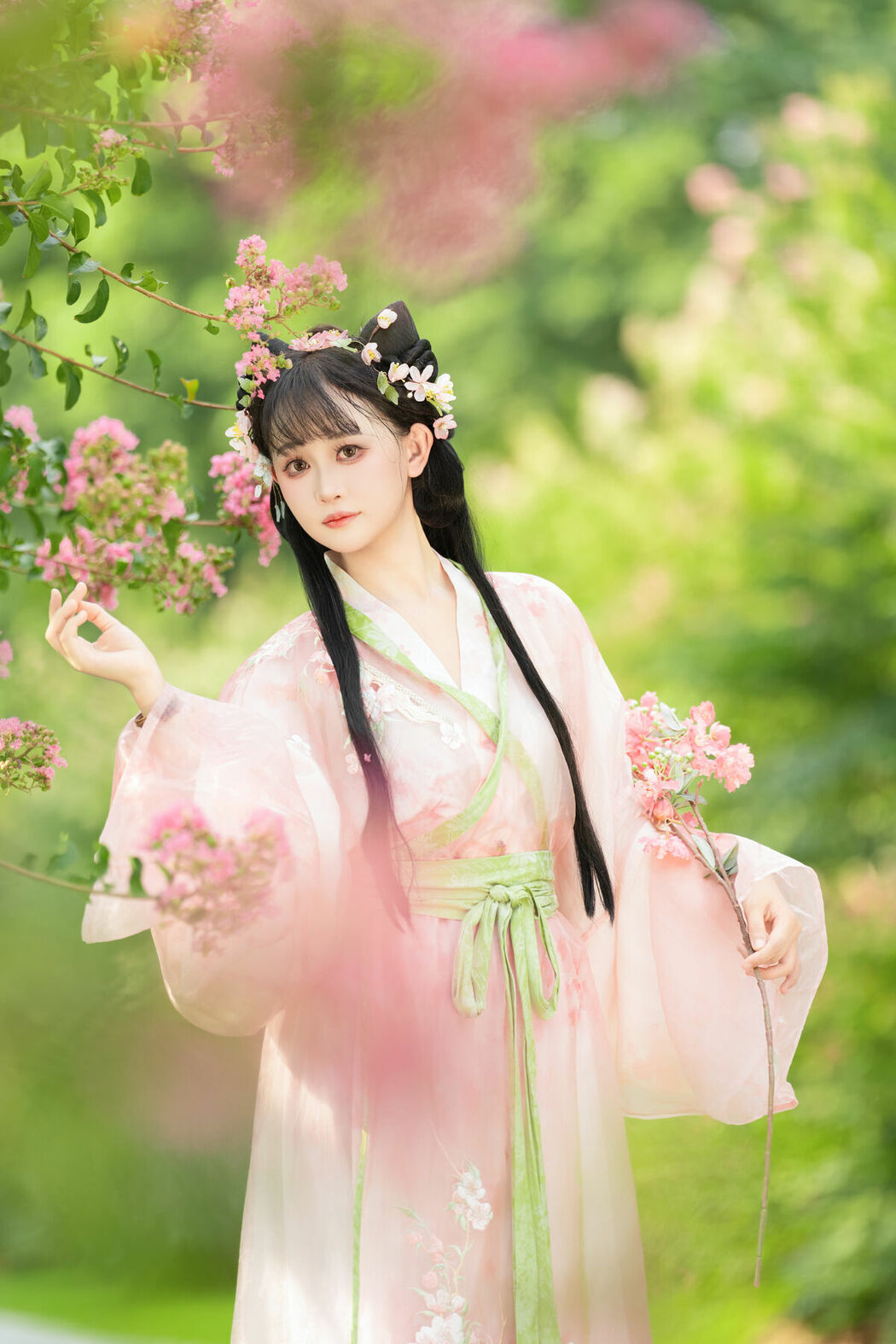 YiTuYu艺图语 Vol.10254 Jiao Yi Zhi Sui Sui (58P)