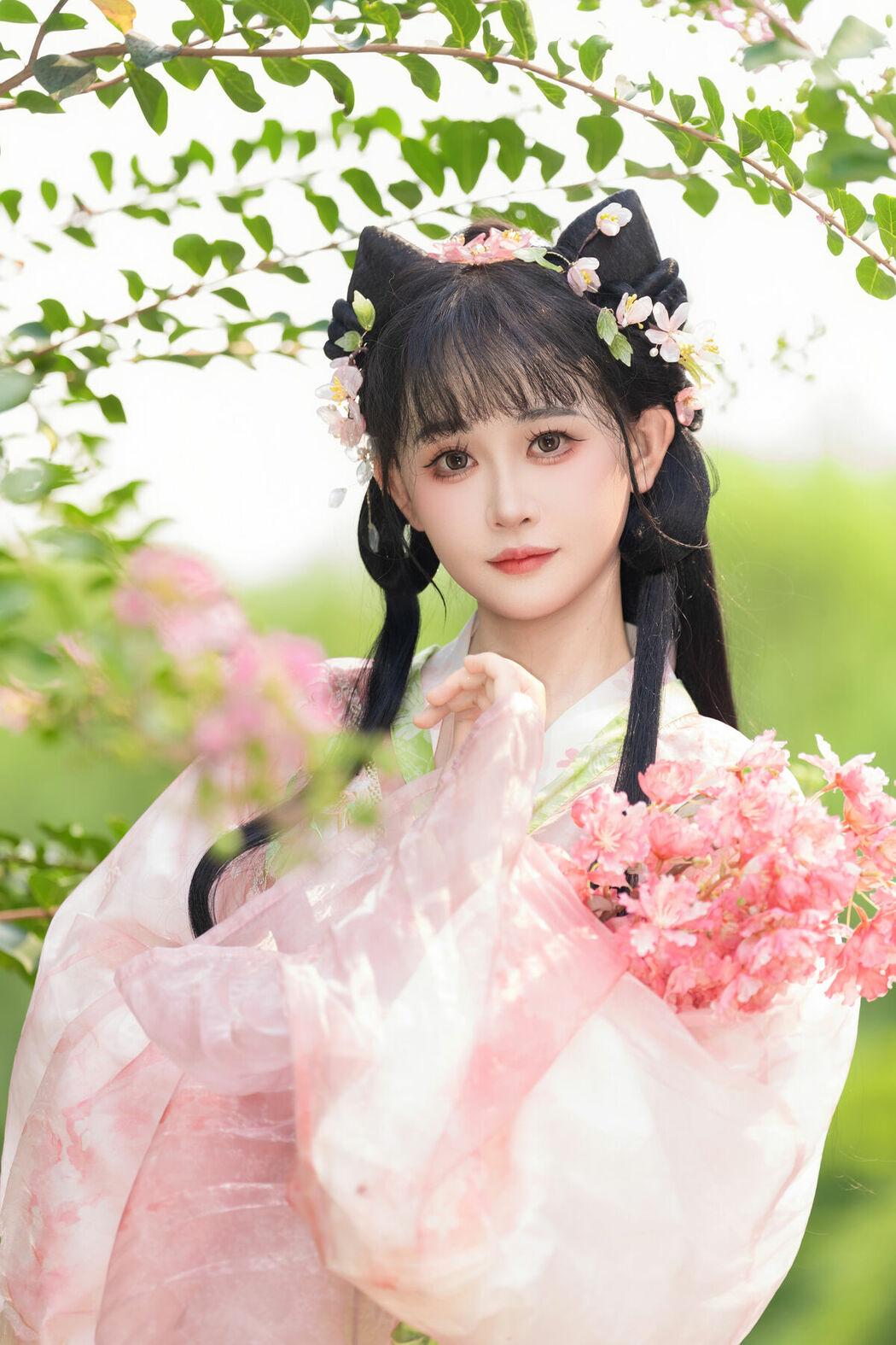 YiTuYu艺图语 Vol.10254 Jiao Yi Zhi Sui Sui (58P)