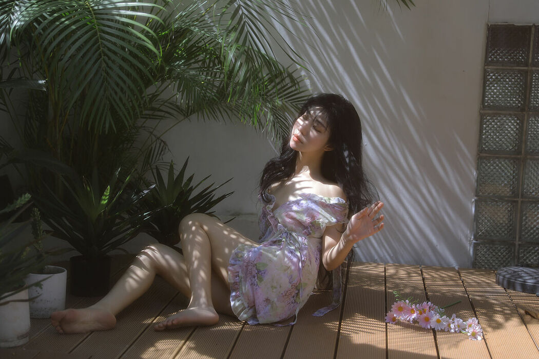 YiTuYu艺图语 Vol.10261 Ye Sheng Mo Te Yuan Zi (15P)