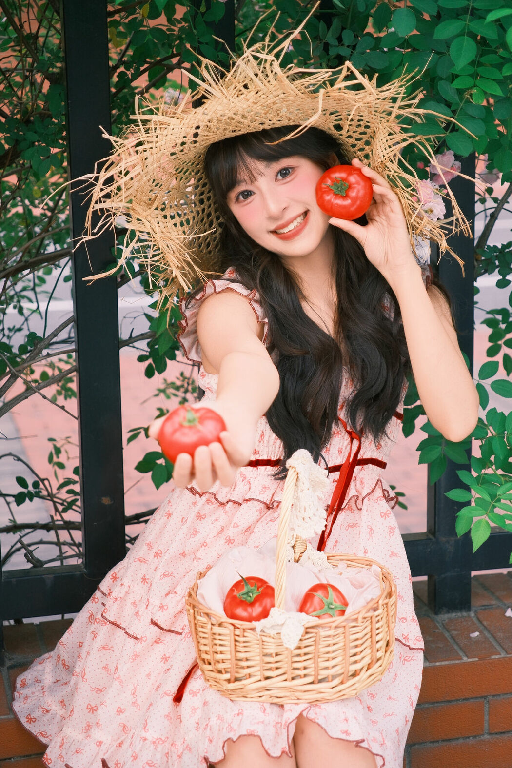 YiTuYu艺图语 Vol.10263 Xia Yu Xiao Nian (40P)