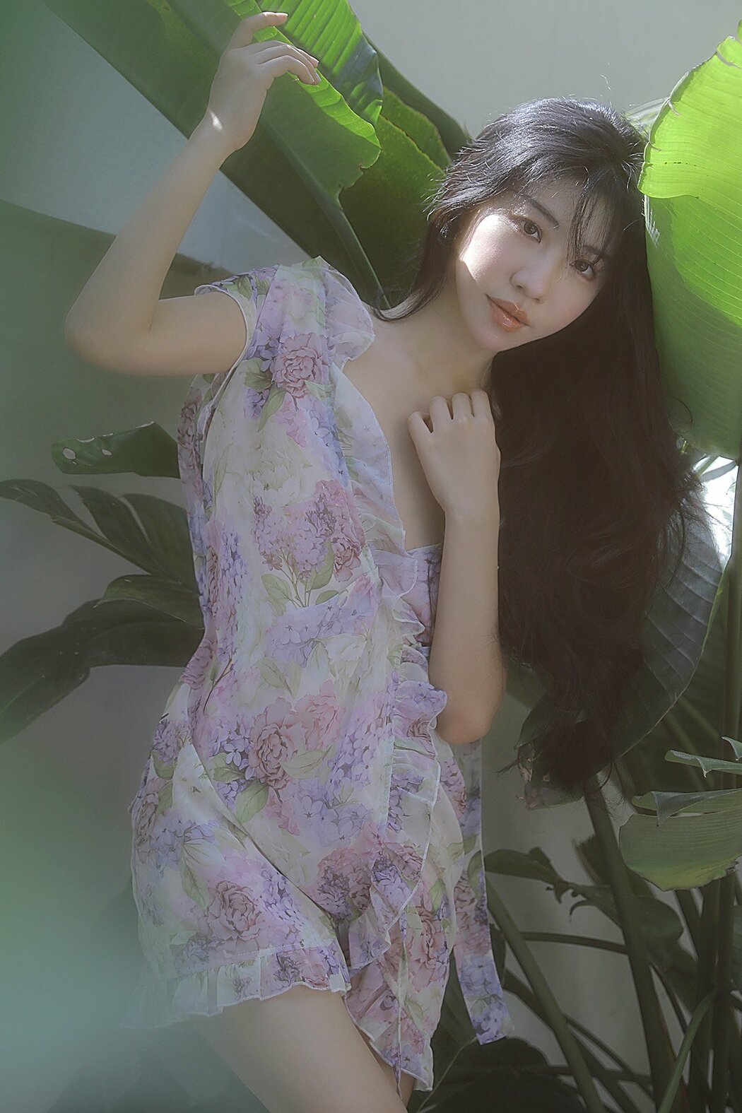 YiTuYu艺图语 Vol.10261 Ye Sheng Mo Te Yuan Zi (15P) Cover Photo