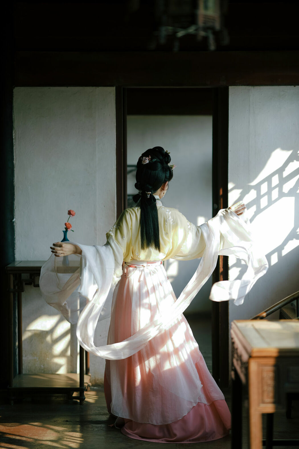 YiTuYu艺图语 Vol.10257 Tian Xin Ya Ya (17P)