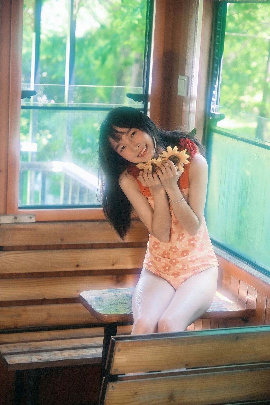 YiTuYu艺图语 Vol.10259 Wu Uzutaka Shojo (26P)