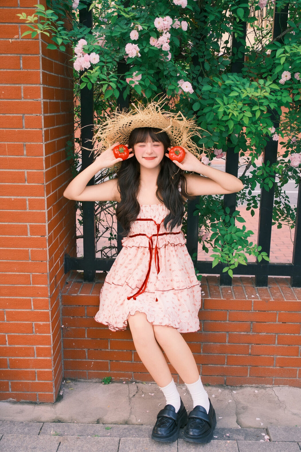 YiTuYu艺图语 Vol.10263 Xia Yu Xiao Nian (40P)