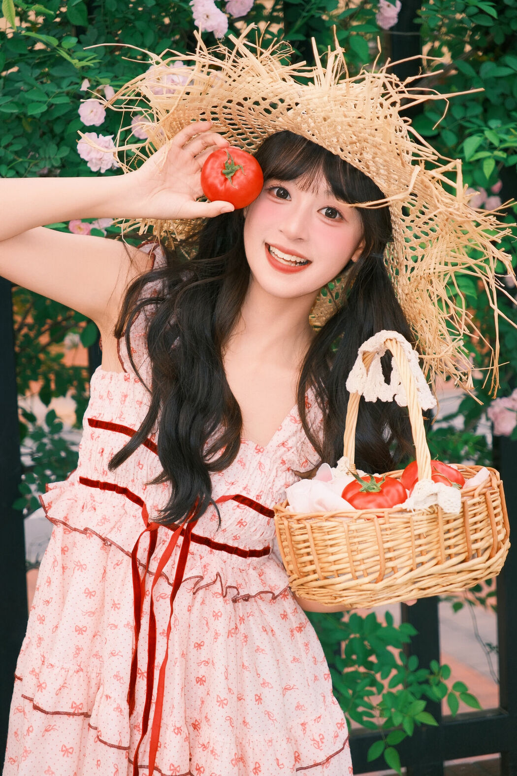 YiTuYu艺图语 Vol.10263 Xia Yu Xiao Nian (40P)