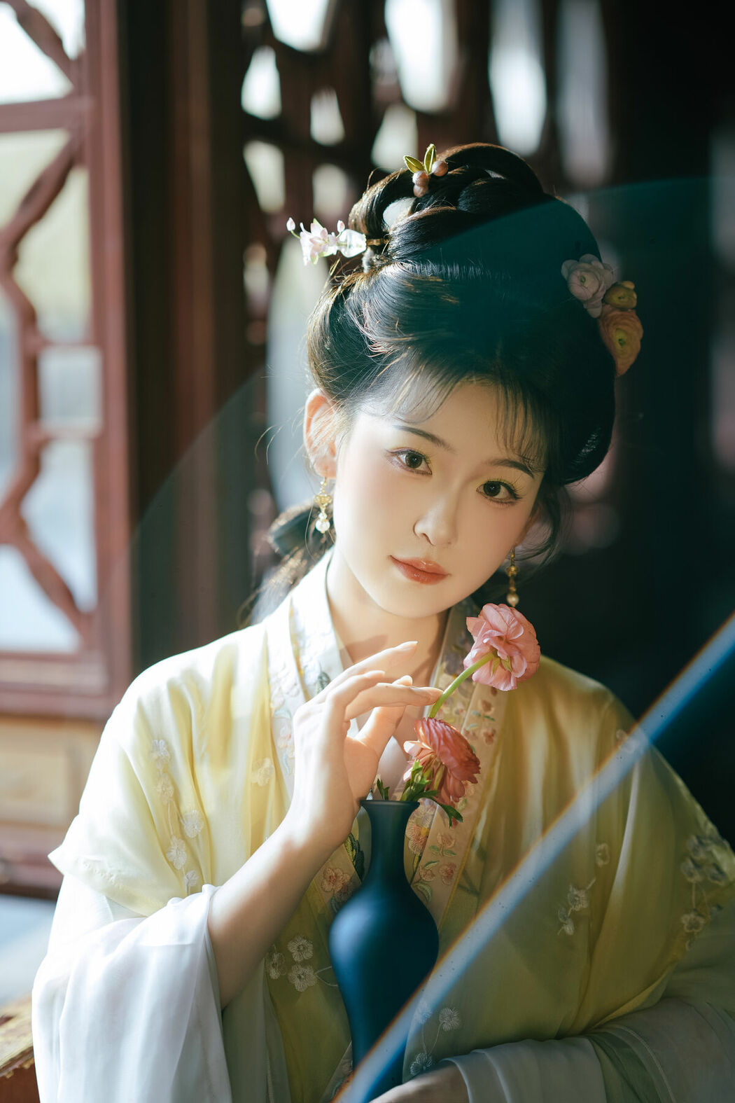 YiTuYu艺图语 Vol.10257 Tian Xin Ya Ya (17P)