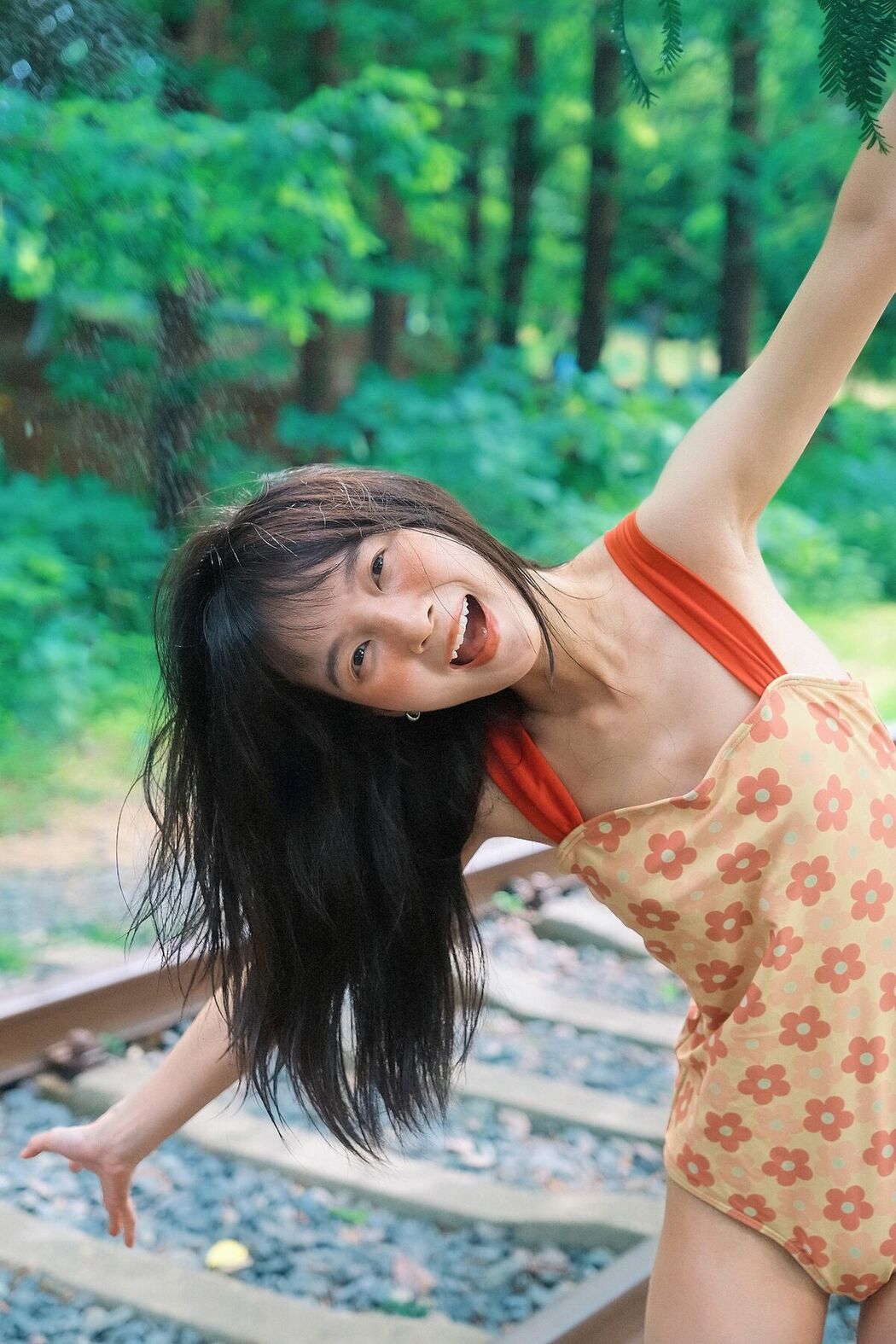 YiTuYu艺图语 Vol.10259 Wu Uzutaka Shojo (26P)