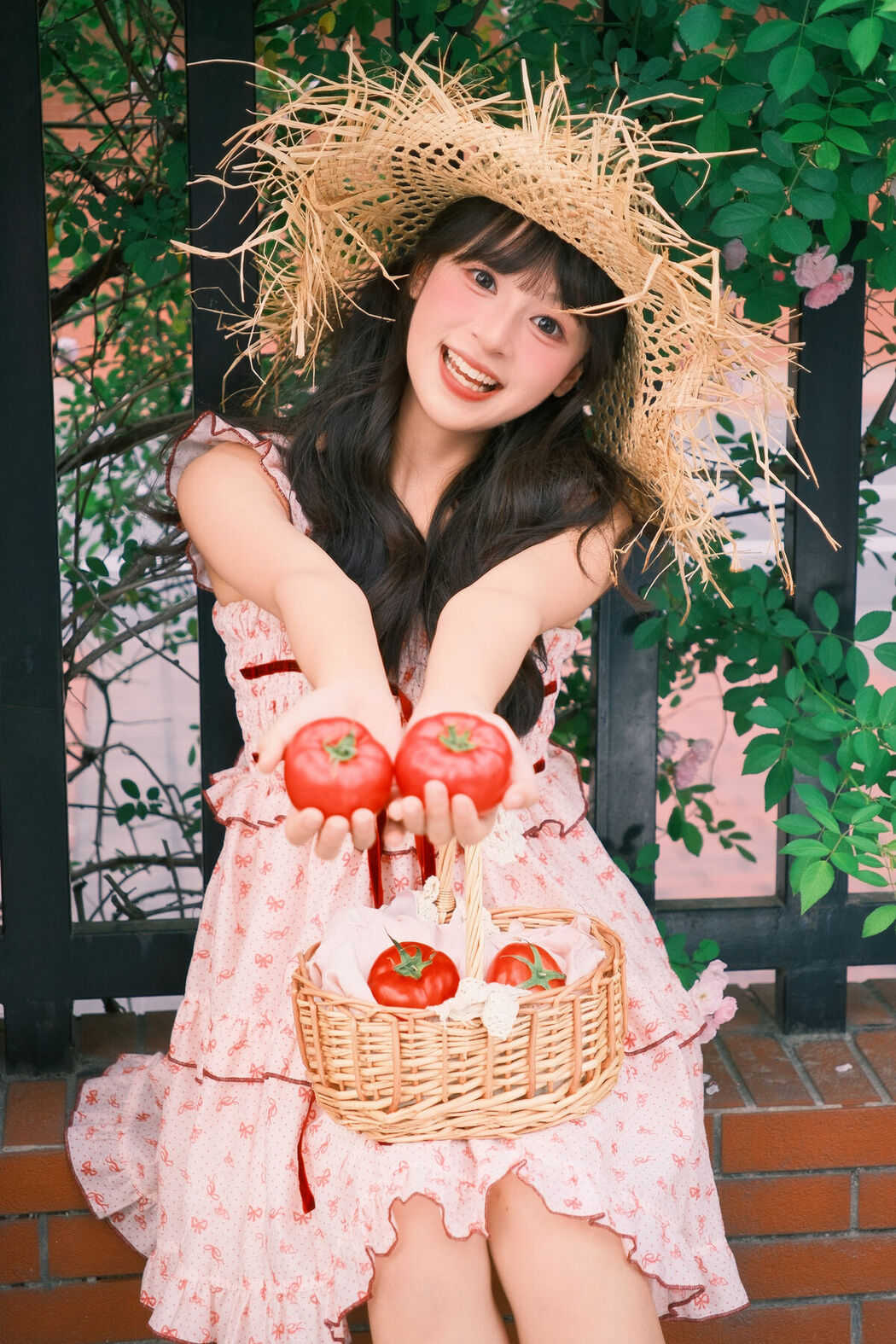 YiTuYu艺图语 Vol.10263 Xia Yu Xiao Nian (40P)