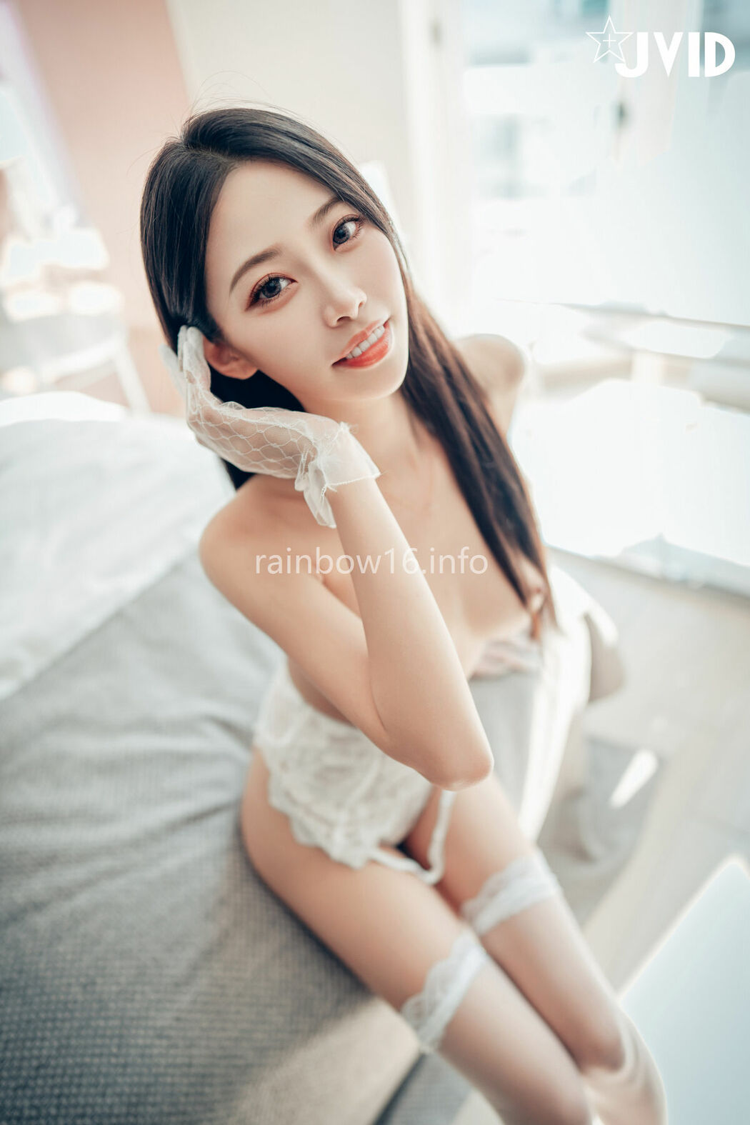 WenHsin 玟妡 – 勻稱美腿 玟妡 看見她就起秋的假日午後 白絲黑絲一次滿足 只想與她一起把房間弄得亂糟糟 Part03 (56P)
