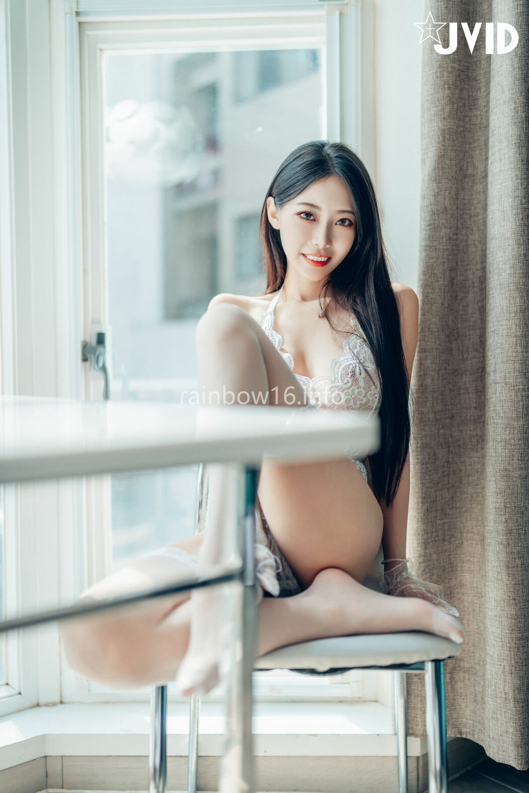 WenHsin 玟妡 – 勻稱美腿 玟妡 看見她就起秋的假日午後 白絲黑絲一次滿足 只想與她一起把房間弄得亂糟糟 Part03 (56P)