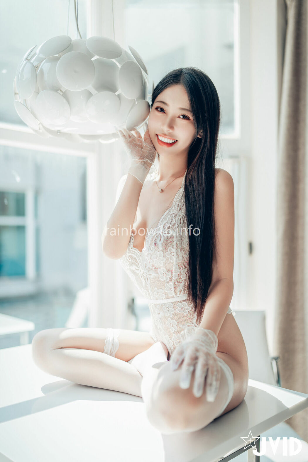 WenHsin 玟妡 – 勻稱美腿 玟妡 看見她就起秋的假日午後 白絲黑絲一次滿足 只想與她一起把房間弄得亂糟糟 Part03 (56P)