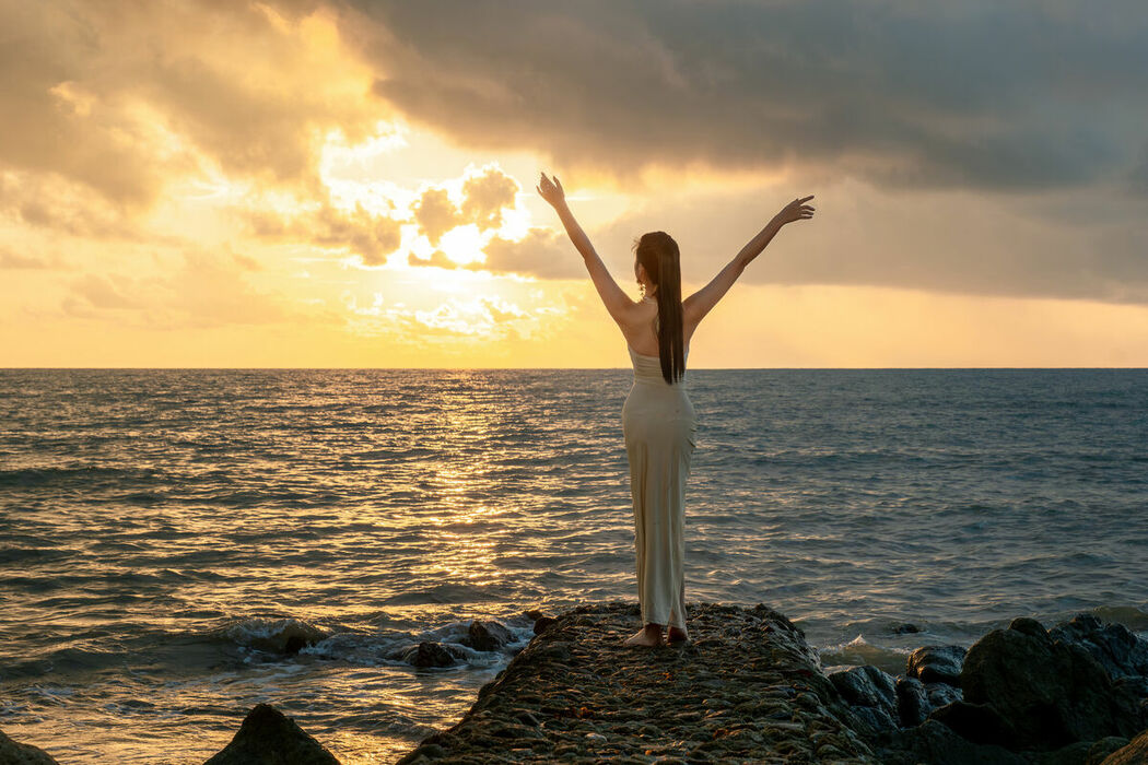 Coser@年年Nnian – 海边维纳斯 (81P)