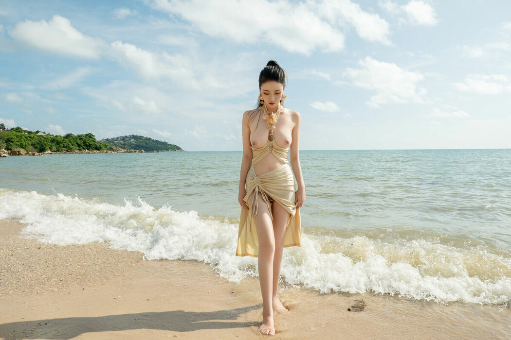 Coser@年年Nnian – 海边维纳斯 (81P)