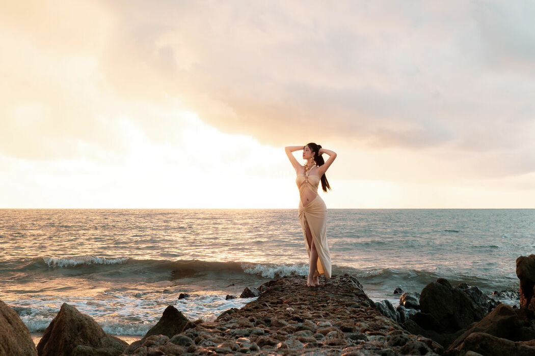 Coser@年年Nnian – 海边维纳斯 (81P)
