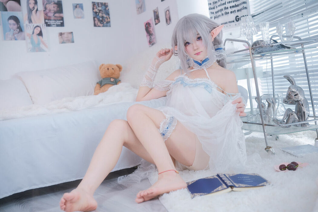 YiTuYu艺图语 Vol.10265 Bi Lan Hang Xian Ai Fu Sen COS (19P)