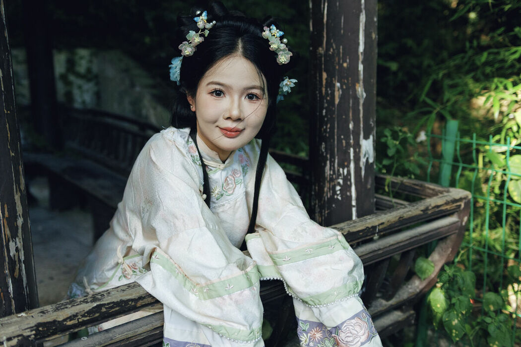 YiTuYu艺图语 Vol.10272 Xiao Yang Cong (15P)