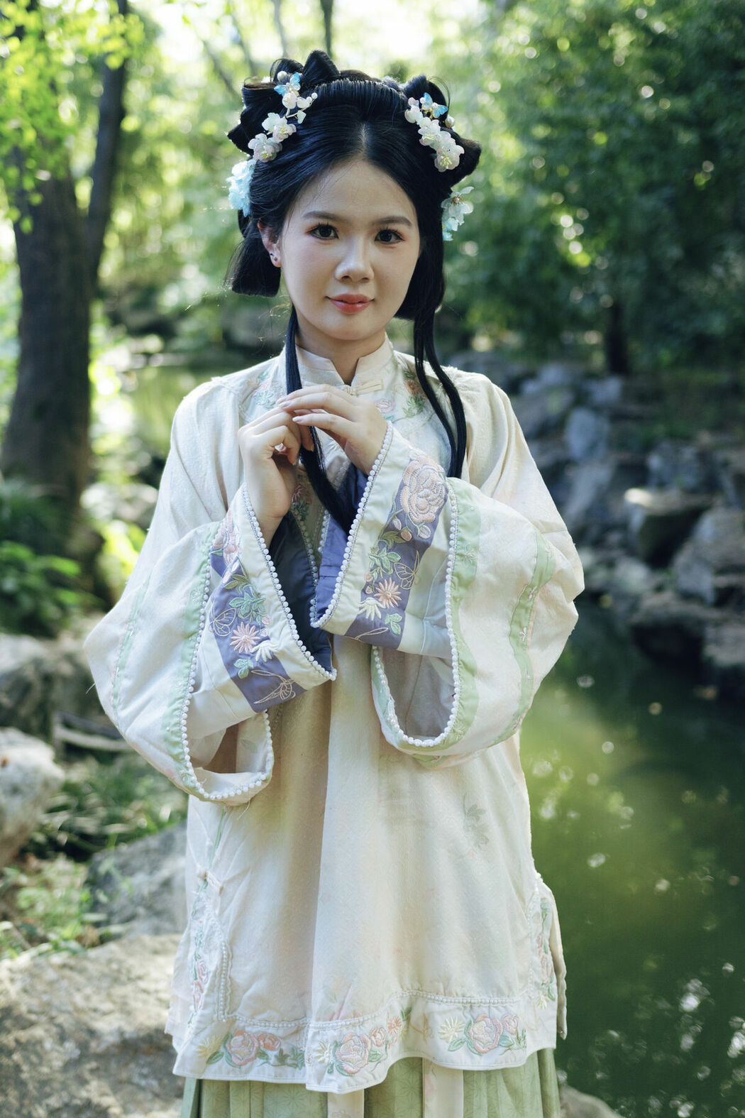 YiTuYu艺图语 Vol.10272 Xiao Yang Cong (15P)