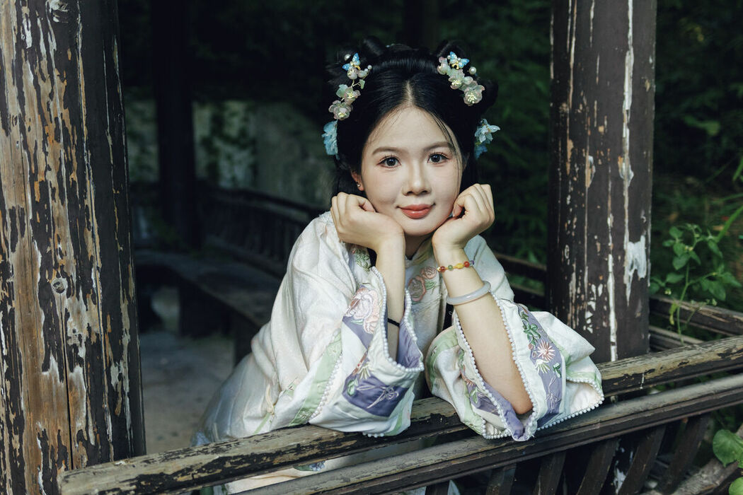 YiTuYu艺图语 Vol.10272 Xiao Yang Cong (15P)