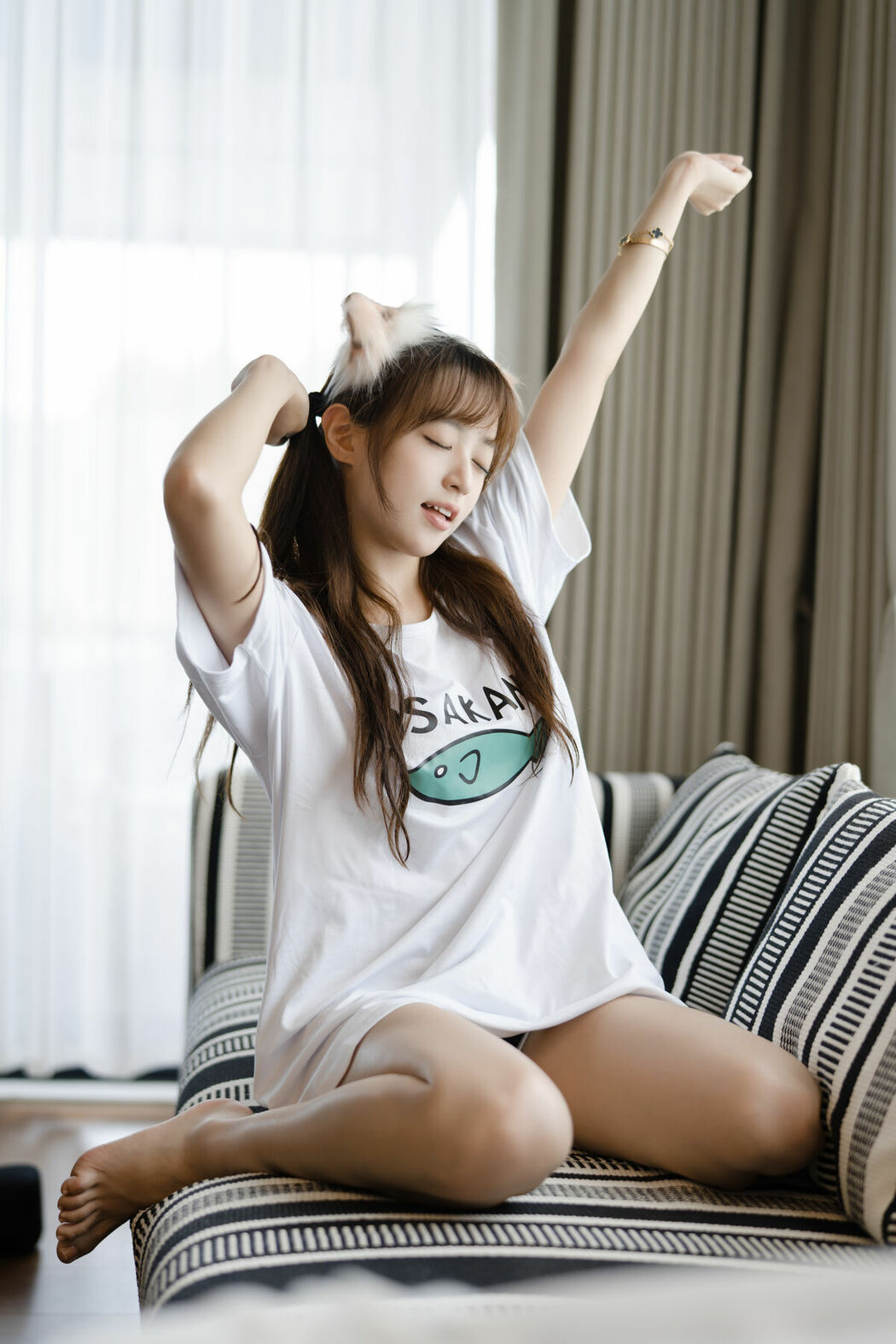YiTuYu艺图语 Vol.10270 Xiao Yi (33P)