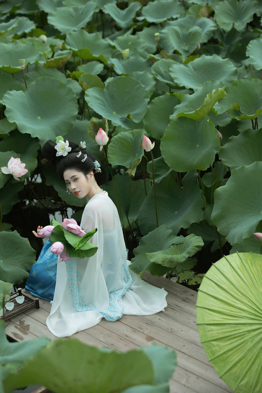 YiTuYu艺图语 Vol.10268 Mao Jiang (45P)