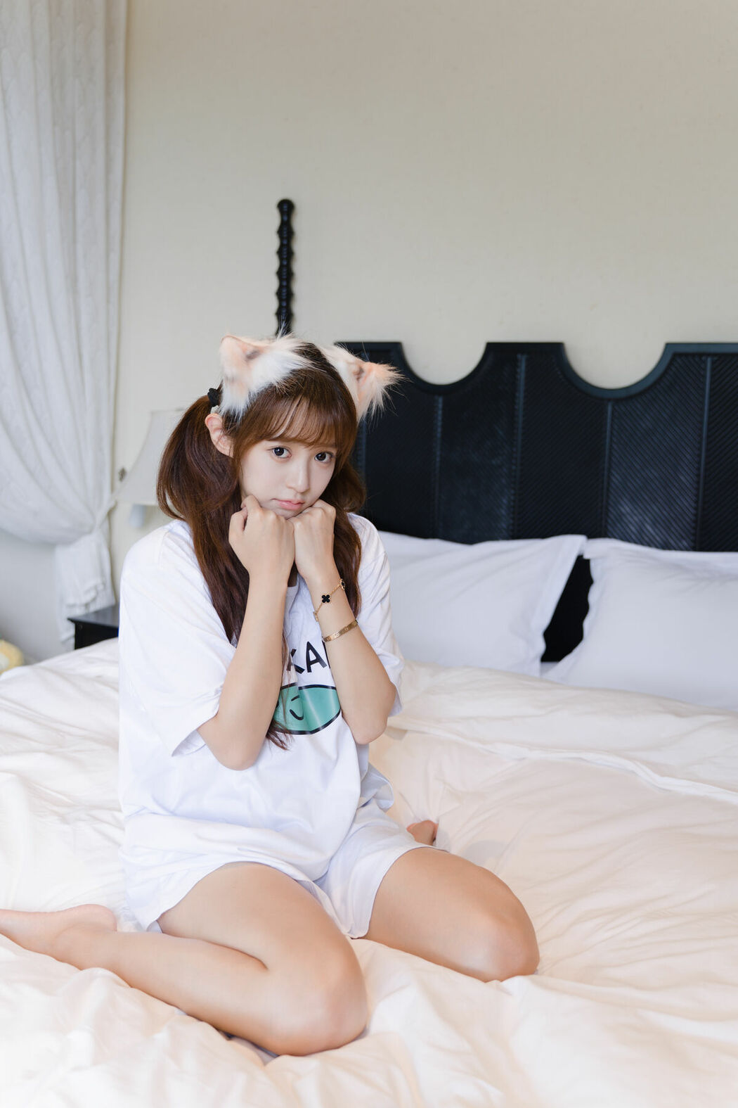 YiTuYu艺图语 Vol.10270 Xiao Yi (33P)