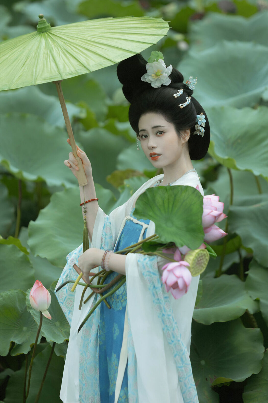 YiTuYu艺图语 Vol.10268 Mao Jiang (45P)