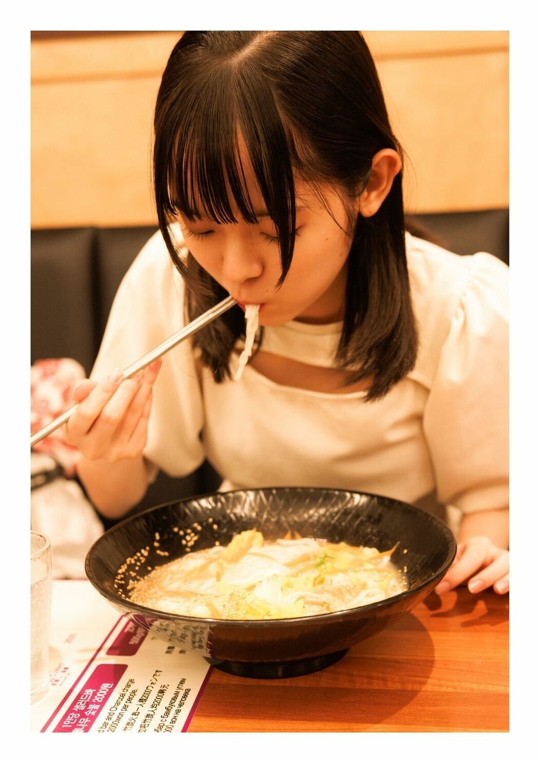 JP Nozomi Nirei 楡井希実 – デジタル限定 YJ PHOTO BOOK 写真集 釜山でも爆発してた (55P)