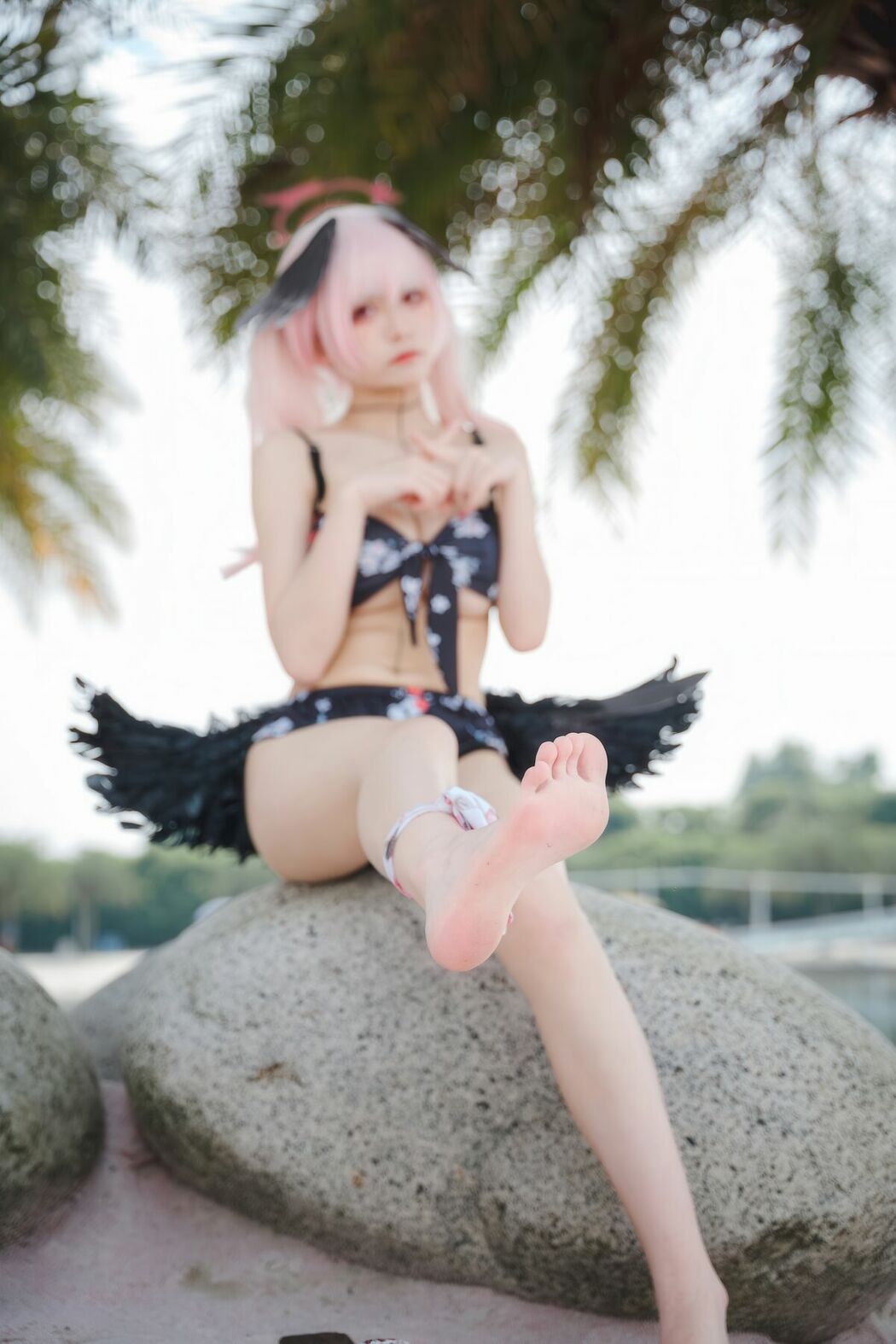 Coser@九柒喵 – 碧蓝航线 小春泳装 (28P)