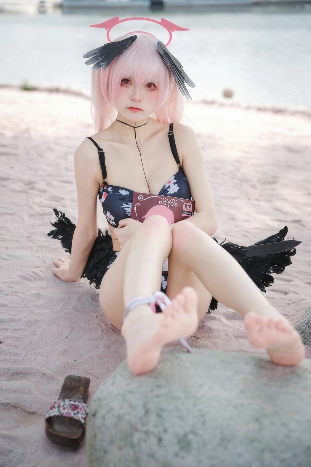 Coser@九柒喵 – 碧蓝航线 小春泳装 (28P)