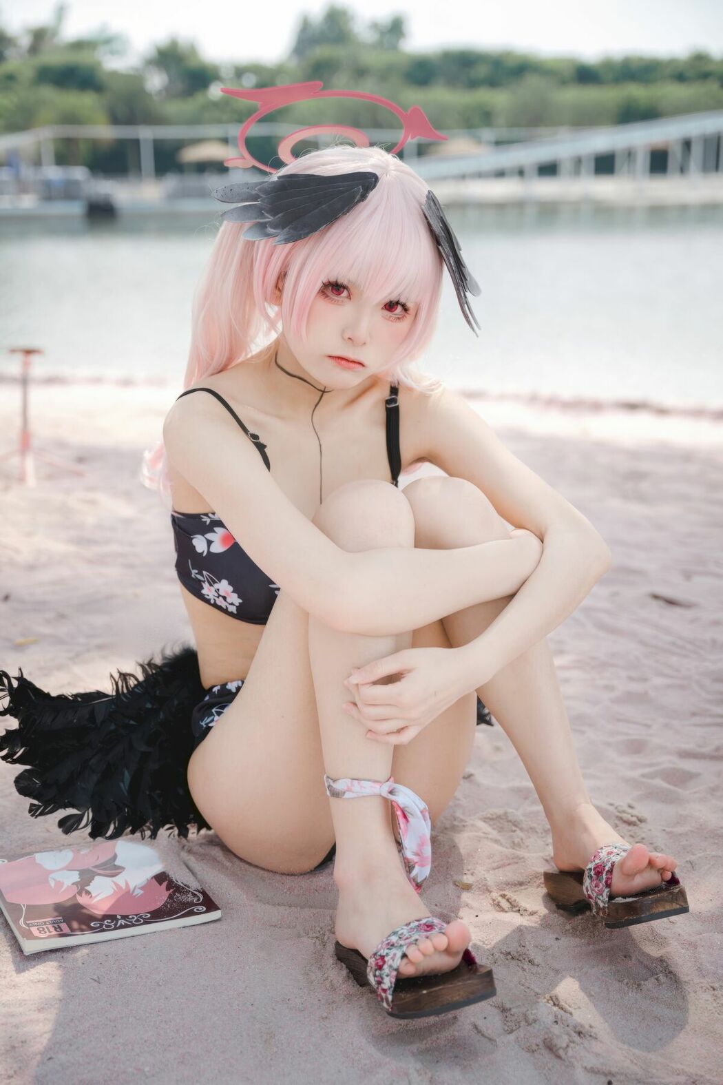 Coser@九柒喵 – 碧蓝航线 小春泳装 (28P)